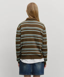 REGULAR LOGO STRIPE POLO KNIT IN CAMEL image 3