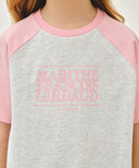 KIDS CLASSIC LOGO OVERSIZED RAGLAN TEE IN CORAL PINK