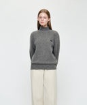 PREMIUM SMALL CLASSIC LOGO WOOL TURTLE NECK KNIT IN GRAY