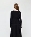 W WRAP KNIT IN BLACK