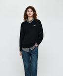 W MICRO CLASSIC LOGO V-NECK KNIT IN BLACK