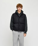 HIGH NECK DOWN VEST IN BLACK