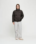 CLASSIC LOGO BASIC DOWN JACKET IN DARK BROWN