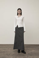 SNAP DETAIL SLIM TOP IN IVORY image 10