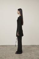 SNAP DETAIL SLIM TOP IN BLACK image 18