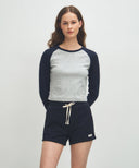 W BASIC CROP LONG SLEEVE IN HEATHER GREY image 11