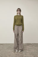 CASHMERE BLENDED ROUND KNIT PULLOVER IN OLIVE image 15