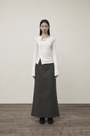SNAP DETAIL SLIM TOP IN IVORY image 17