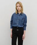 LOGO DENIM SHIRT IN BLUE image 12