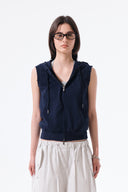 BACK LOGO JERSEY HOOD VEST IN NAVY image 18