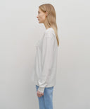 CLASSIC LOGO LONG SLEEVE IN LIGHT HEATHER GREY image 19