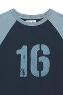 RAW EDGE RAGLAN TOP IN NAVY image 4