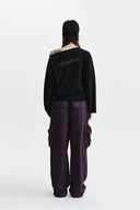 BACK LOGO RAW CUT BOAT NECK TOP IN BLACK